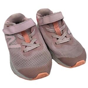 New Balance Little Girls Fresh Foam Arishi v4 Bungee Lace Trainers Size 8